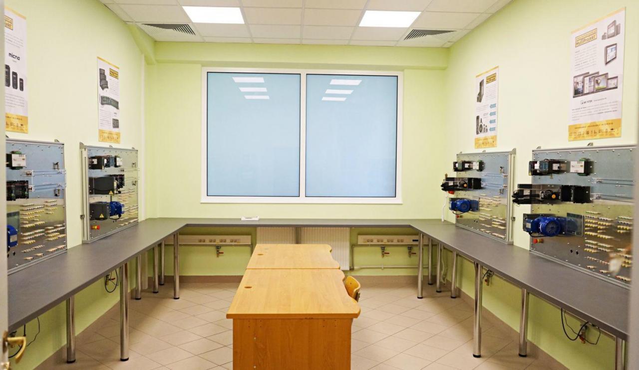 nowe laboratorium AGH