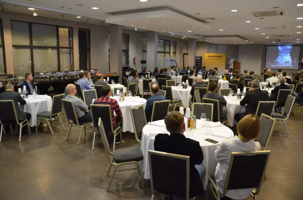 integracja z klientami